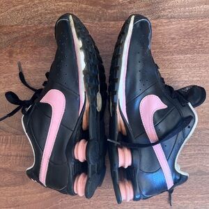 Nike Leather Black and Pink Athletic Shoes